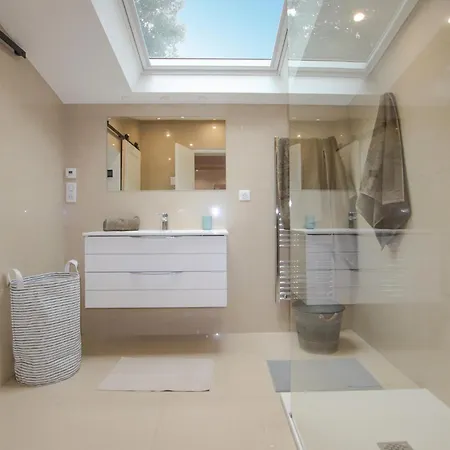 Holiday home Luxurious In With Sauna *